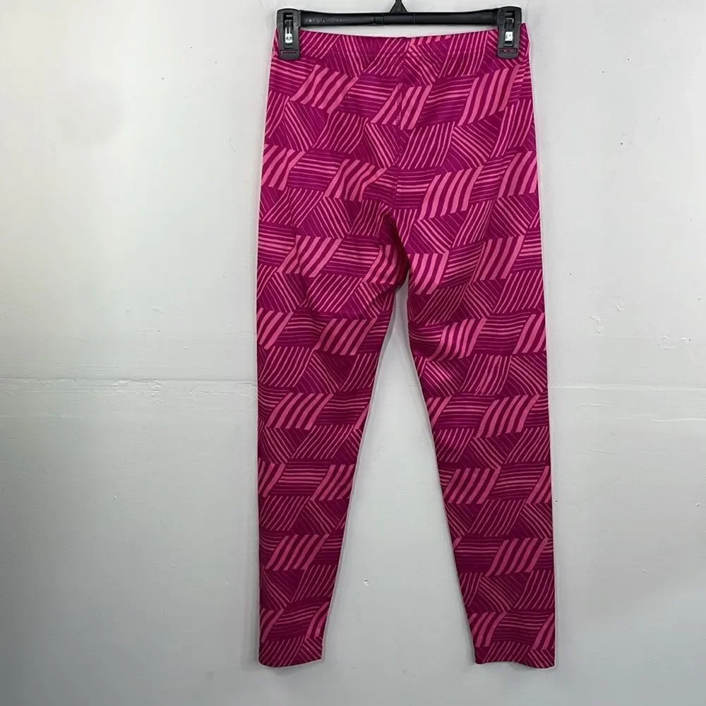 Lands’ End Pull on Long Leggings Bright Pink size L